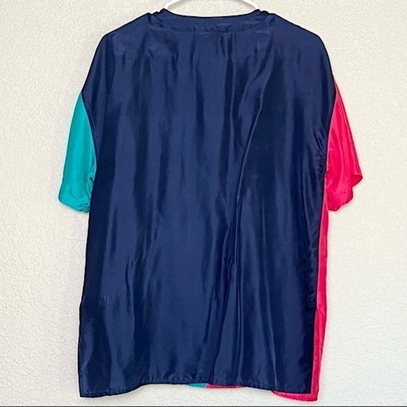 VINTAGE 90s Silk Colorblock Oversized V-Neck Short Sleeve Boxy Button Up Top M - Picture 2 of 4
